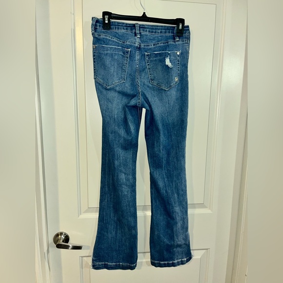 EUC Indigo Rein Blue Distressed Flare Jeans Size 7 - Picture 3 of 4